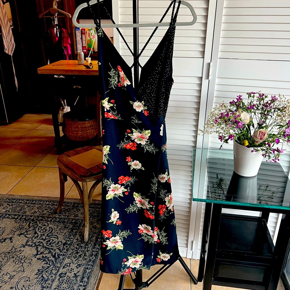 TOPSHOP WRAP DRESS SO SWEET!